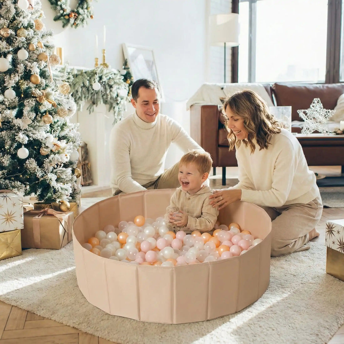 Piscine a balle  solution pour les aventures de votre bébé  peu importe l'endroit