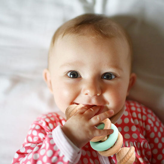 Hochet bébé | Éveil Sensoriel