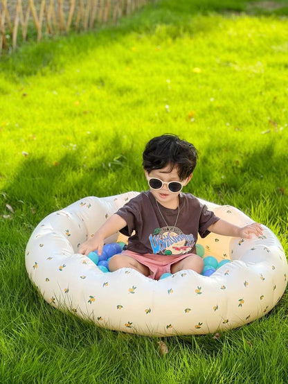piscine a balle garçon