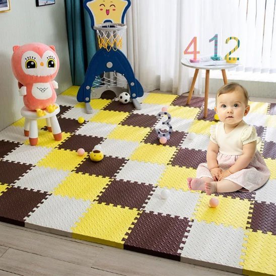 tapis d'éveil jaune