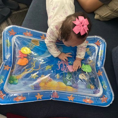Tapis d'eau bébé fillette