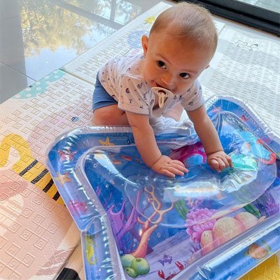 Tapis d'eau bébé lumineux
